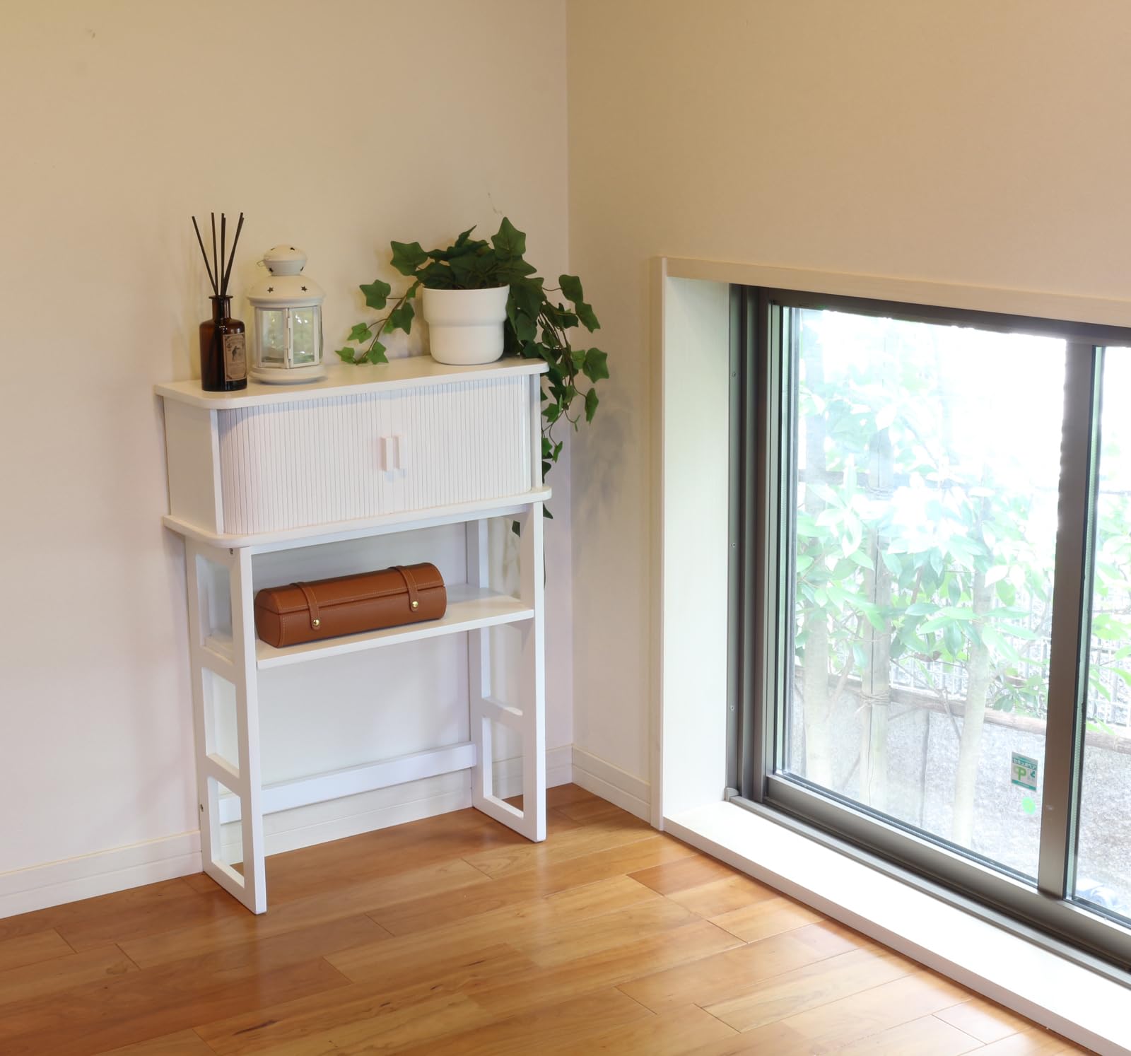 OSMAC 天然木桐製ジャバラ扉のコンソールテーブル ブラウン テーブ